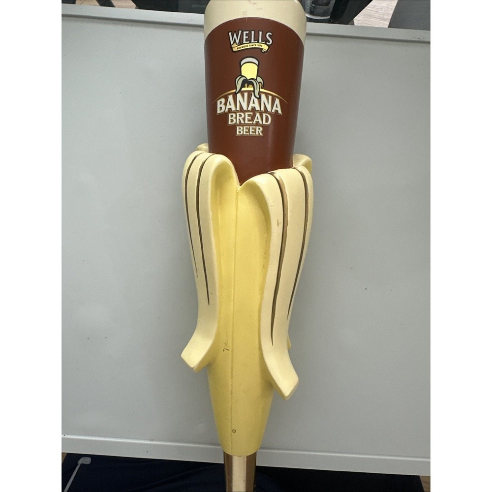 Vintage Wells Banana Bread Beer Tap Handle Resin Bar Collection